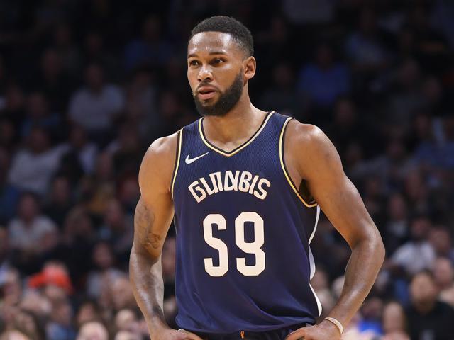 "纳什逆袭夺MVP 向往斯特恩时代百花齐放"