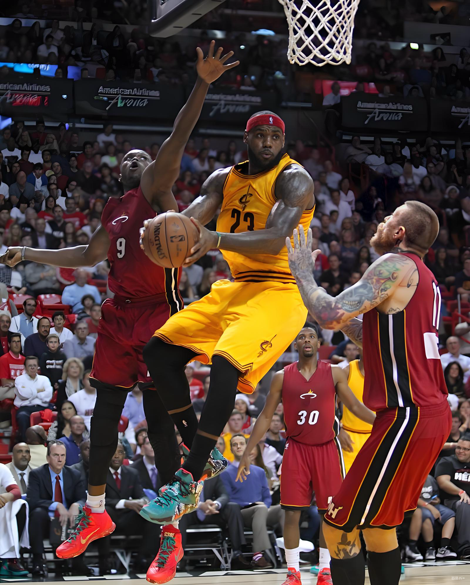 詹姆斯识破战术 助浓眉抢断终结勇士绝平