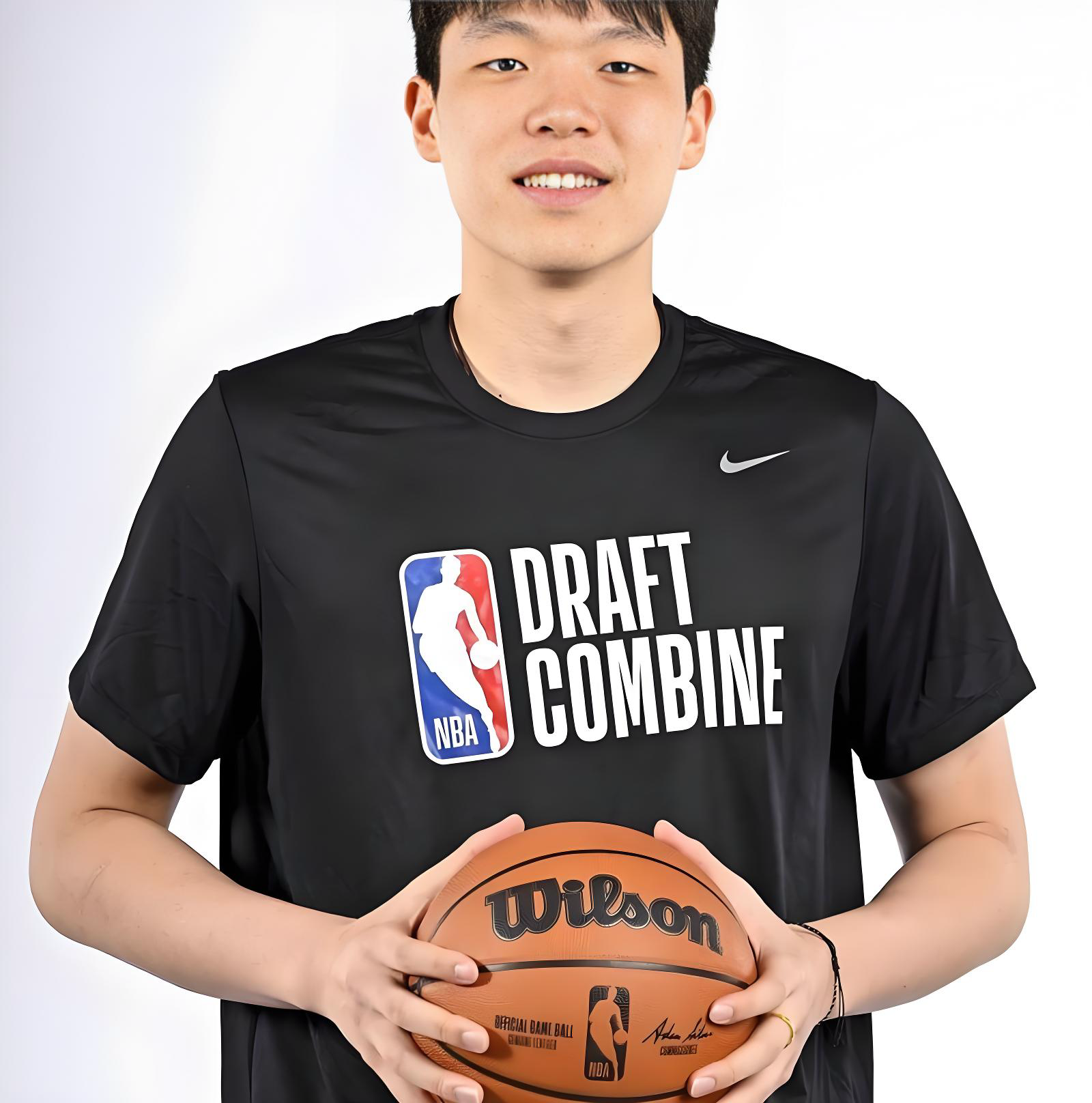 杨瀚森16顺位闯NBA 李宁助力创纪录