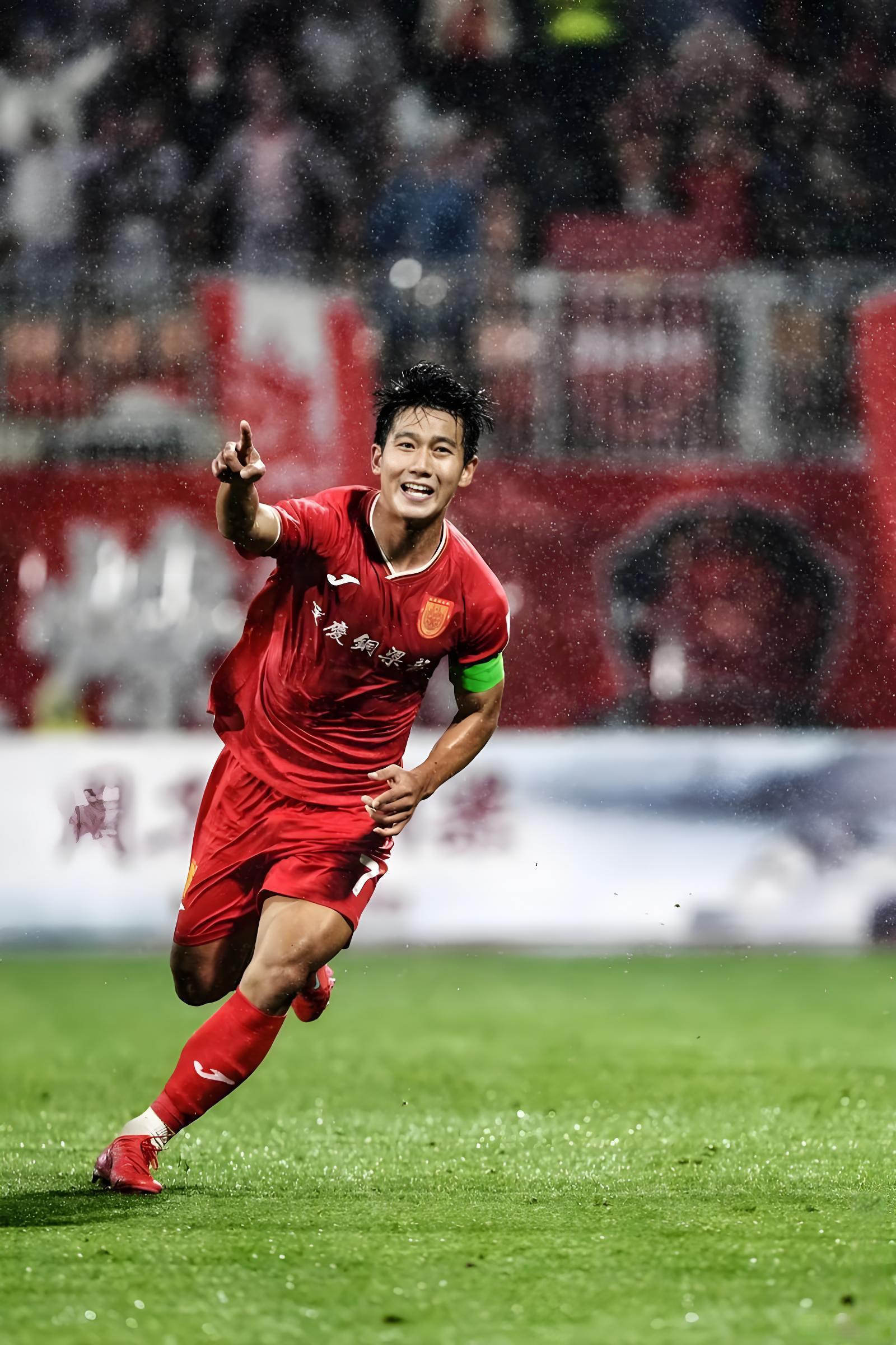 项于望:重庆足球的青春风暴