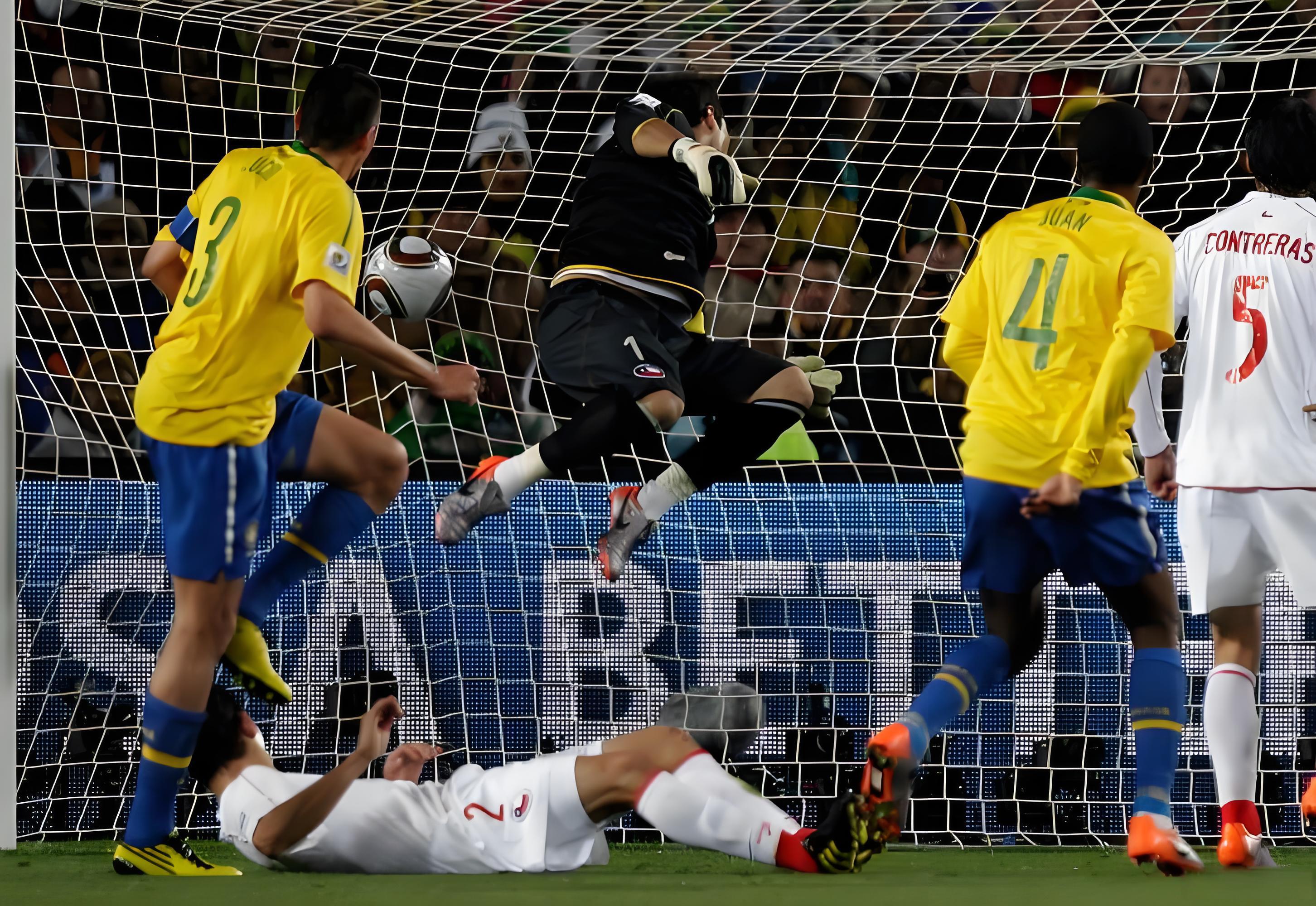 足坛十大地狱级防守名场面