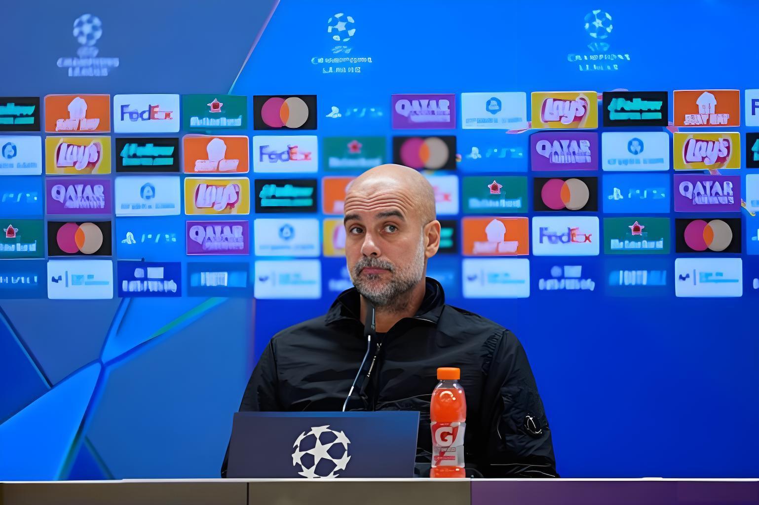 瓜帅传奇：从巴萨到曼城的六冠之路