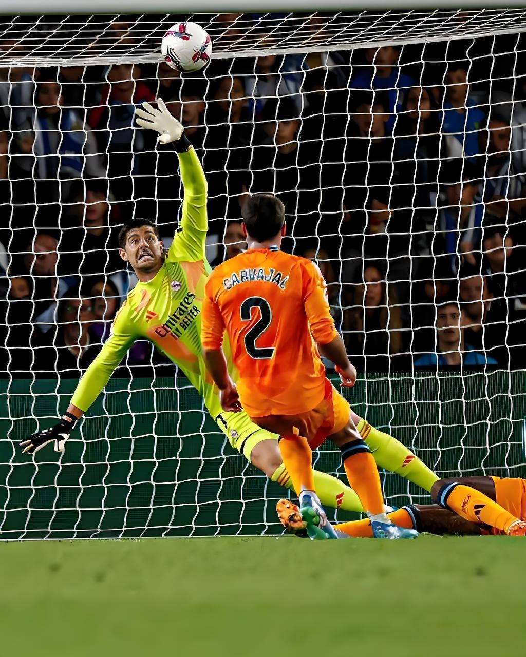 库瓦：皇马门神的传奇人生