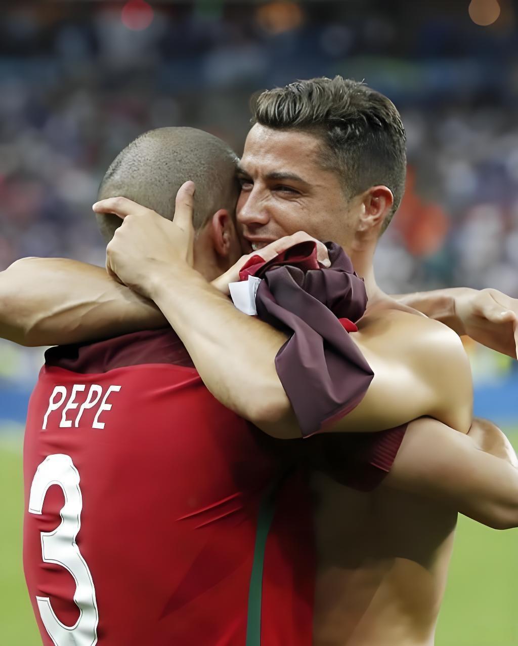 佩佩与C罗:铁汉柔情的兄弟情