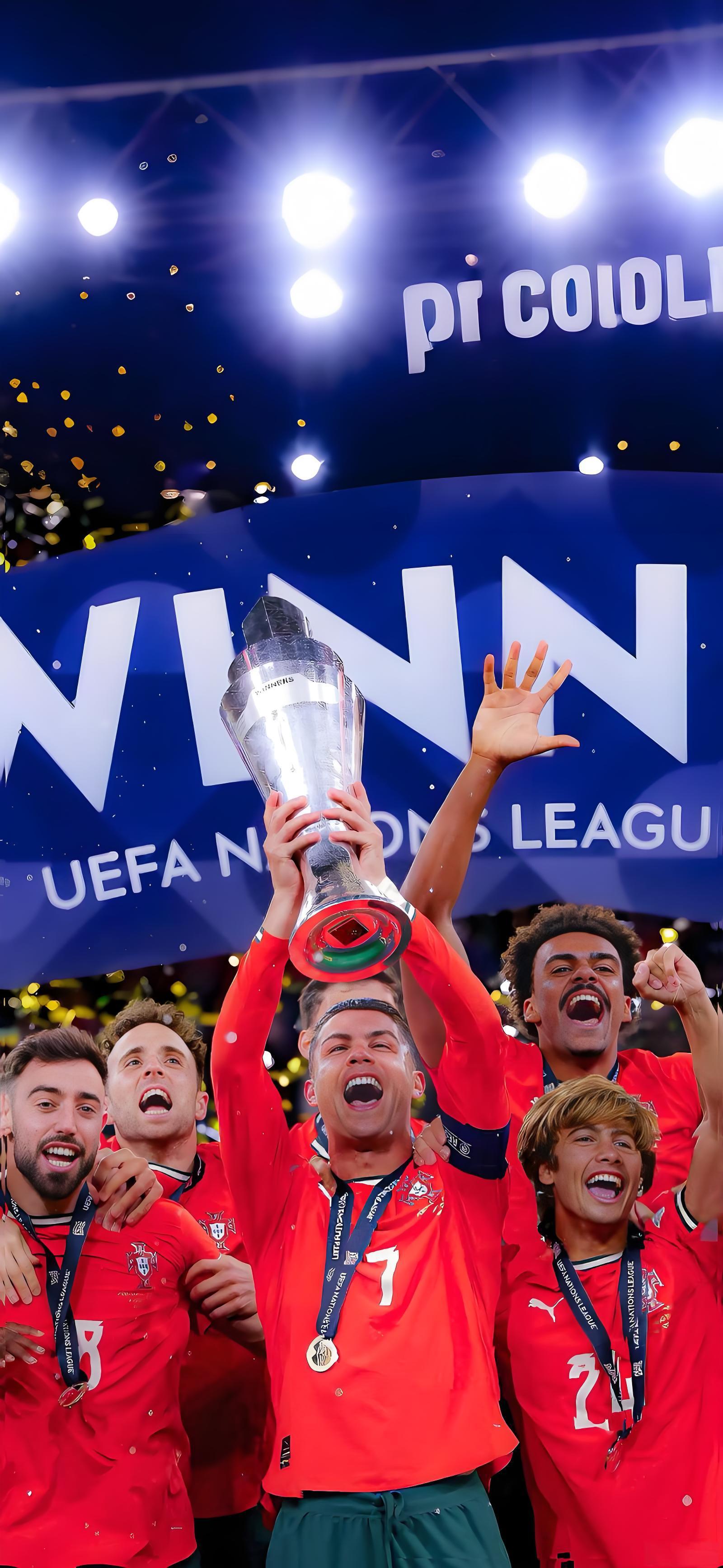 C罗越位进球被取消引热议