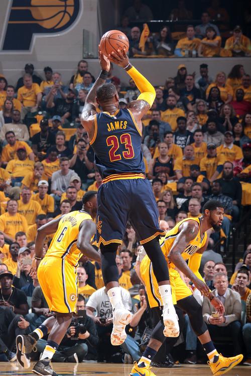 詹姆斯极限逆转难救主