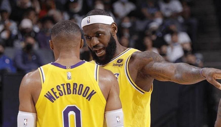 威少为何成詹姆斯替罪羊