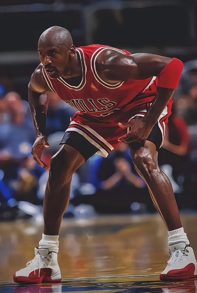 乔丹一人扛两队，9次得分王+防守王