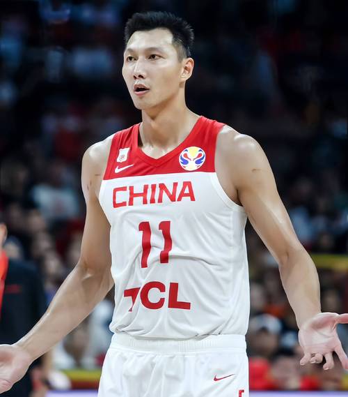 易建联:中国男篮的沉默基石