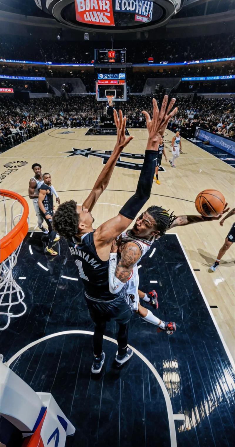 巅峰詹姆斯单换文班亚马？