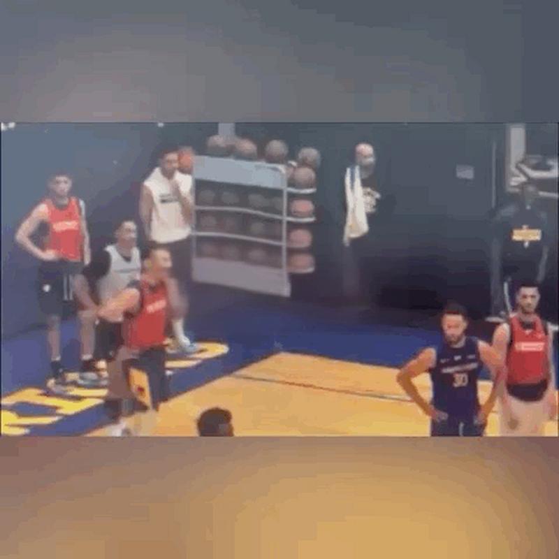 格林暴打普尔视频卖260万