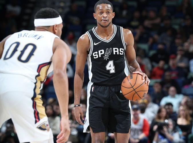 马刺顶薪签福克斯眼光毒